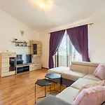 Sandra By Interhome Tatil Evi